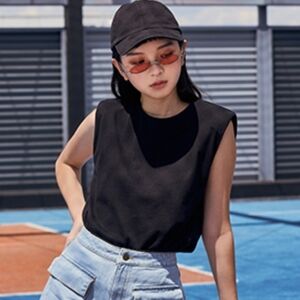 Padded Shoulder Tank Top - Black Size L